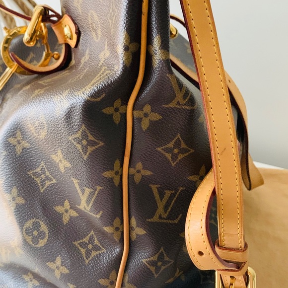 Louis Vuitton Palermo GM - Picture 3 of 9